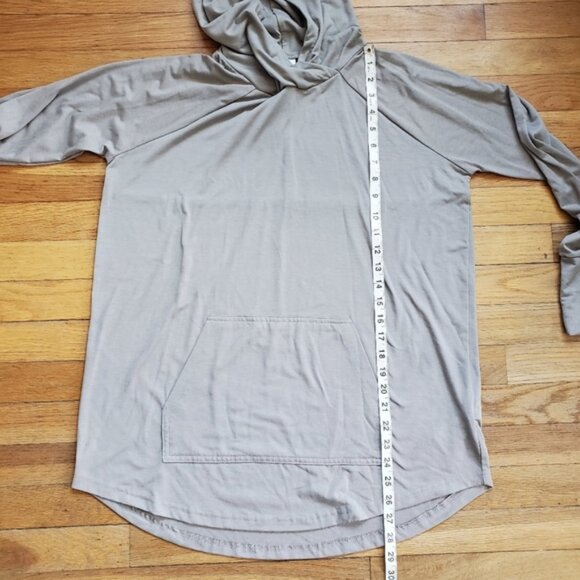 Gray Lightweight Hoodie Size Large - Picture 5 of 6